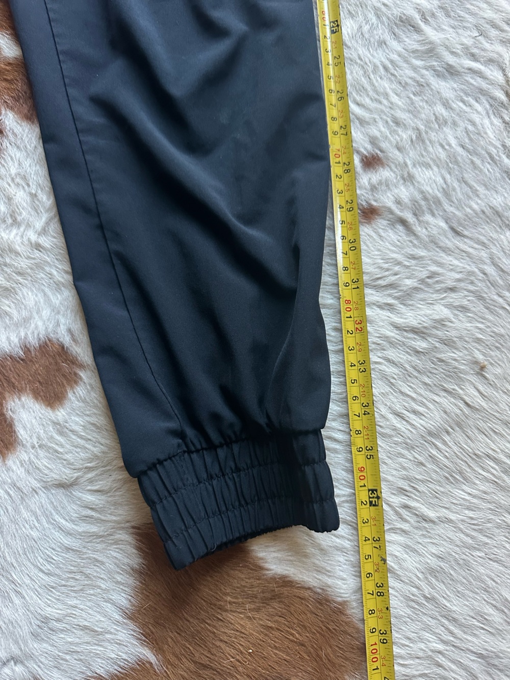 ASICS joggers - Picture 3 of 3
